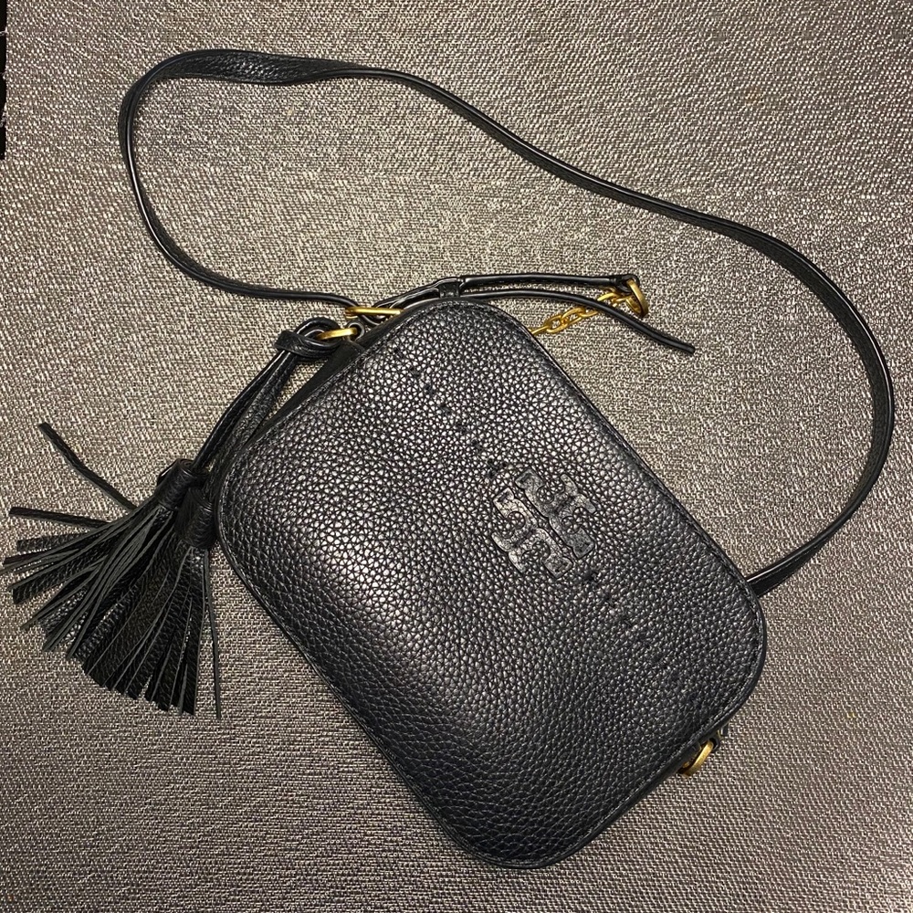 Tory Burch
McGraw Camera Bag